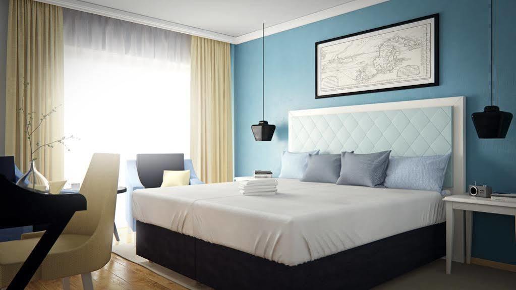 Boutique-Hotel Zur Alten Post 부숨 외부 사진